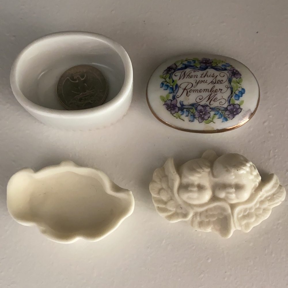 Two tiny trinket boxes - Picture 2 of 4